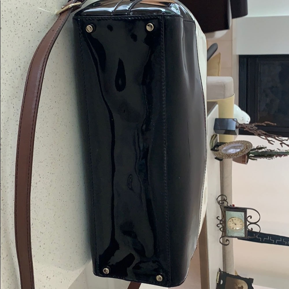 Kate Spade purse - Picture 3 of 9